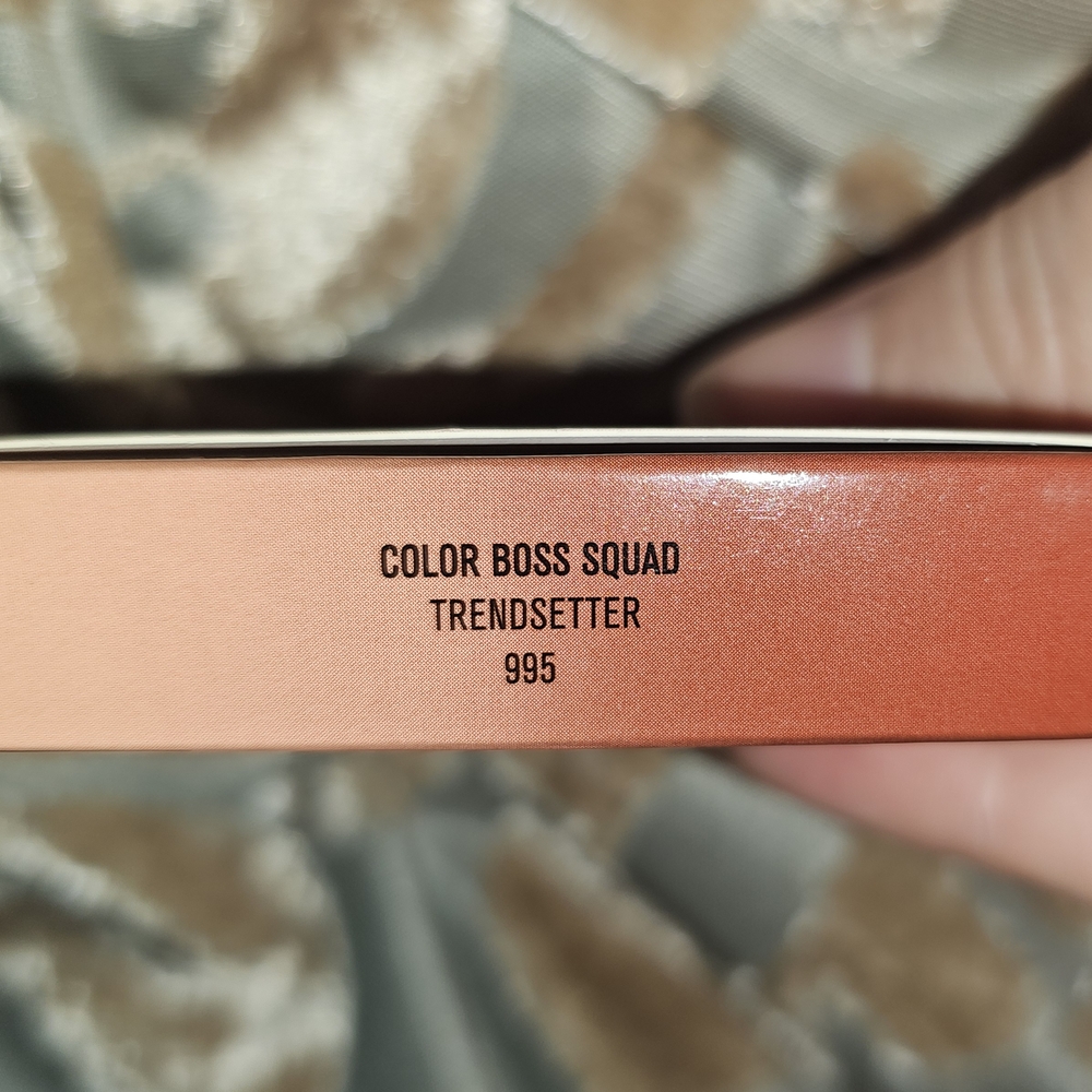 IL MAKIAGE Eyeshadow Palette - 2-Rich Browns and Coppers- getting 2 new - Picture 3 of 6
